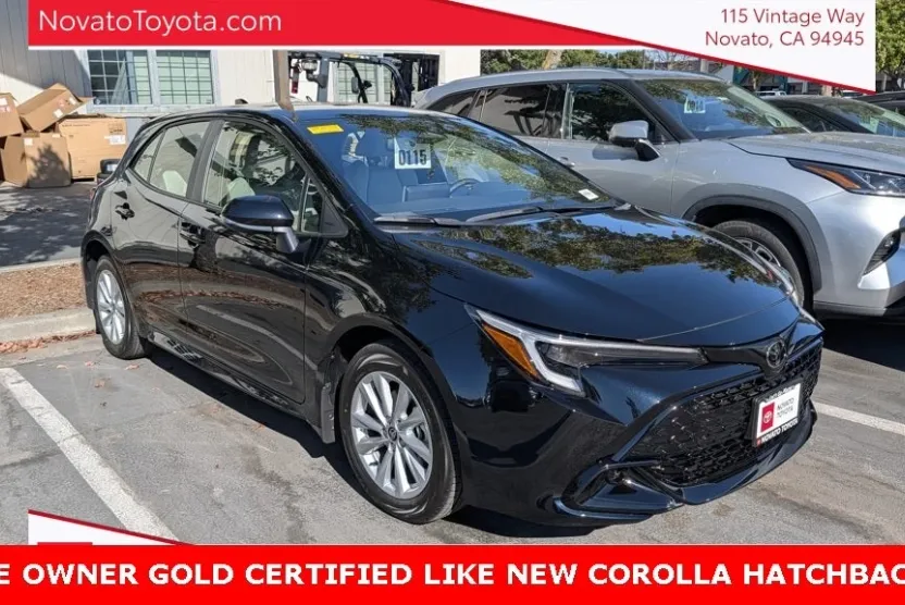 2025 Toyota Corolla SE photo 1