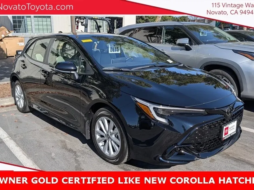 2025 Toyota Corolla SE photo 1