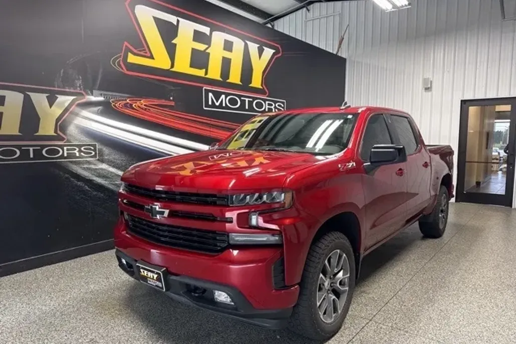 2022 Chevrolet Silverado 1500 RST photo 1