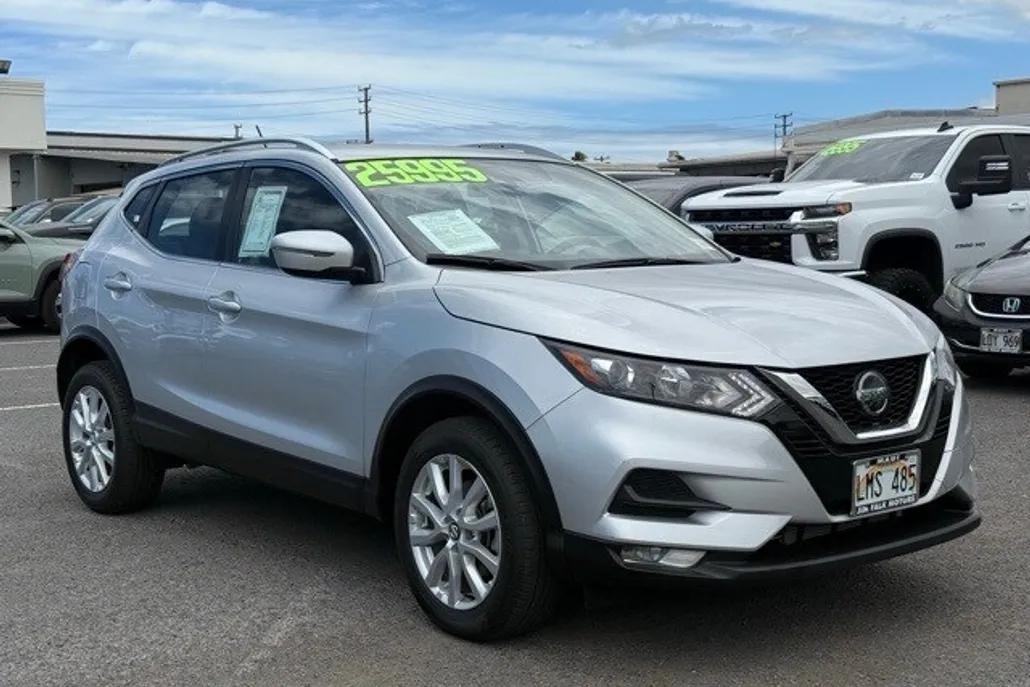 2022 Nissan Rogue Sport SV photo 1