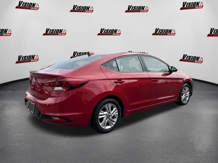 2020 Hyundai Elantra Value Edition photo 1