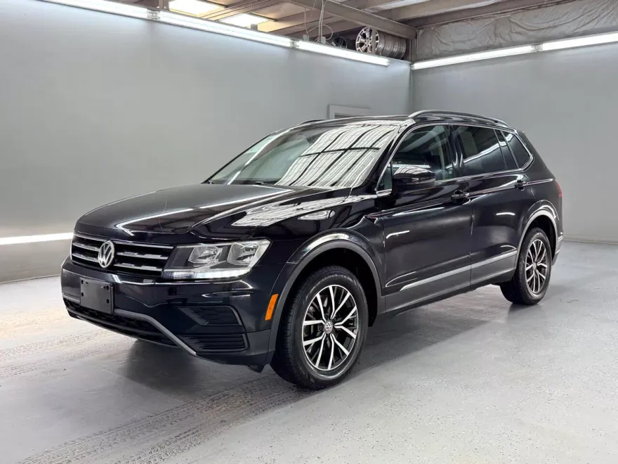 2020 Volkswagen Tiguan SE photo 1
