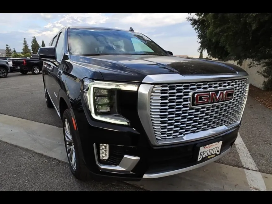 2022 Gmc Yukon XL Denali photo 1