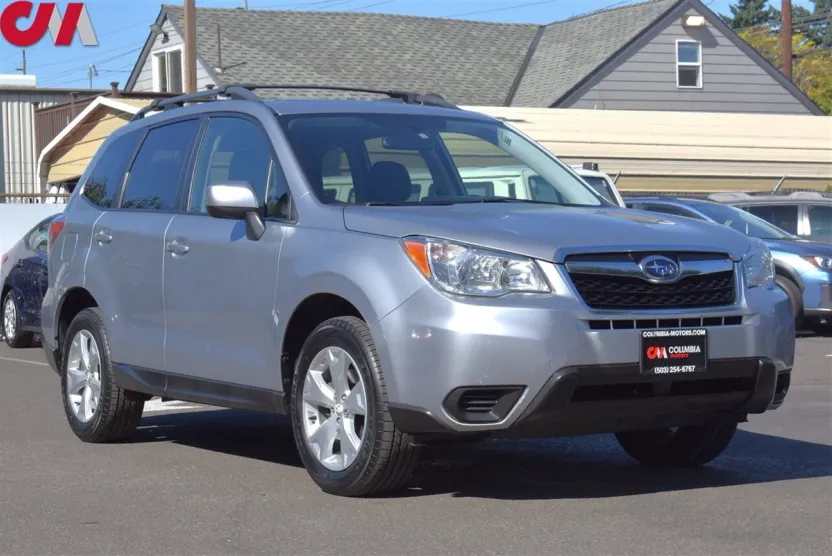 2016 Subaru Forester 2.5i Premium photo 1