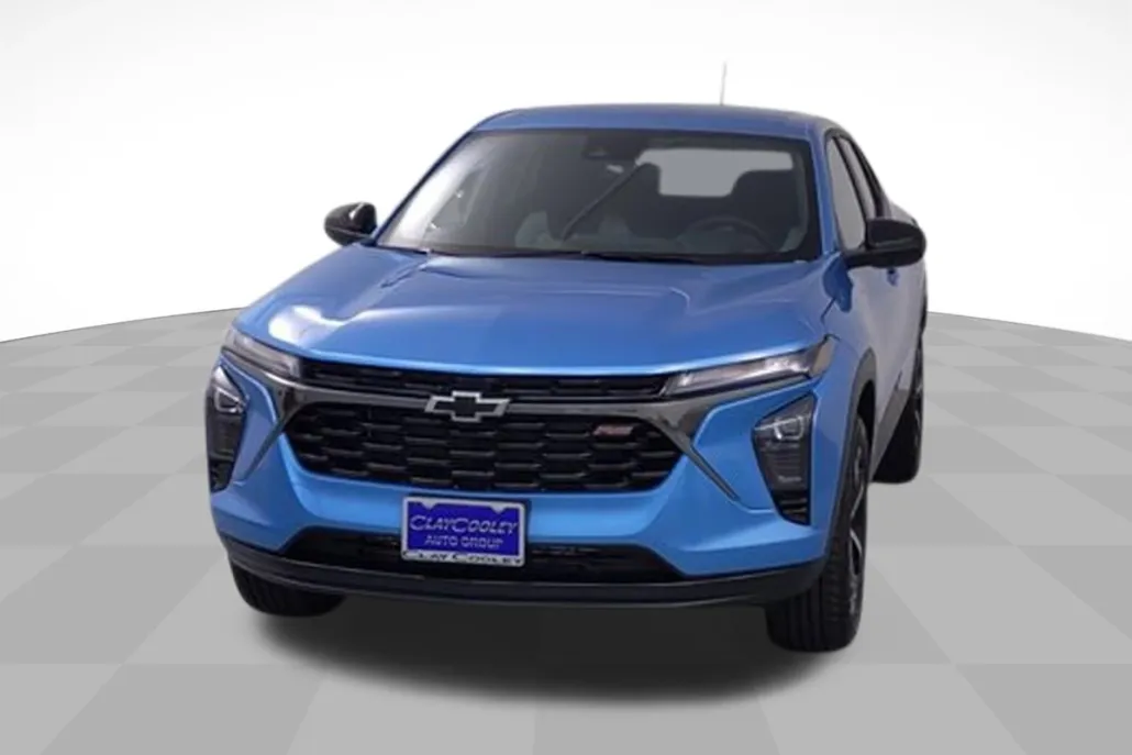2025 Chevrolet Trax photo 1