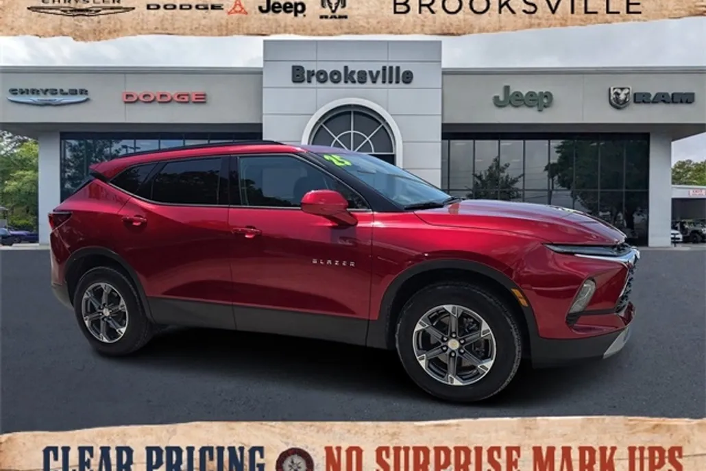 2025 Chevrolet Blazer photo 1