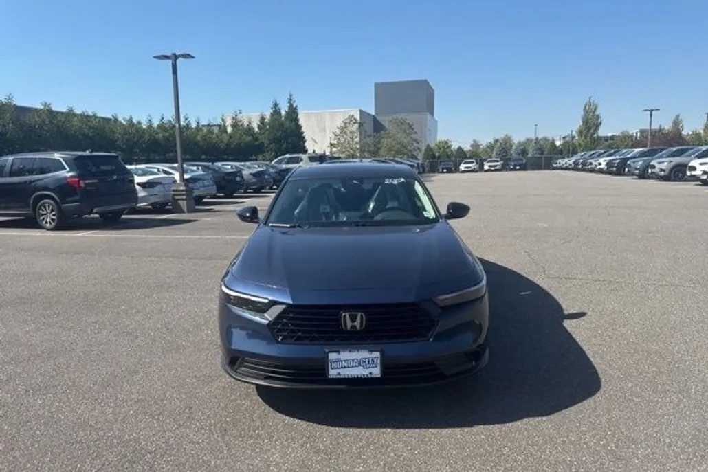 2025 Honda Accord SE photo 1