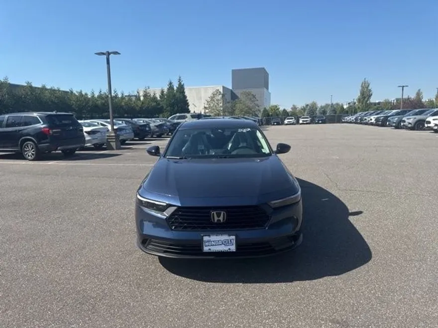 2025 Honda Accord SE photo 1