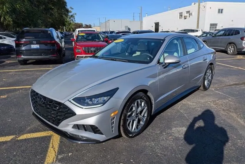 2023 Hyundai Sonata SEL photo 1
