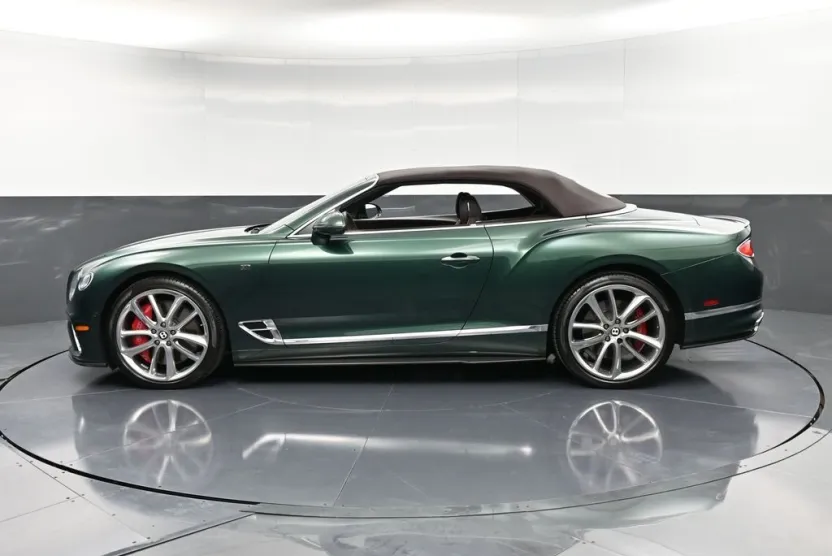 2020 Bentley Continental GT V8 photo 1