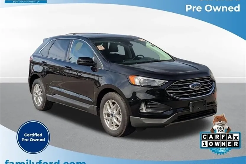 2022 Ford Edge SEL photo 1