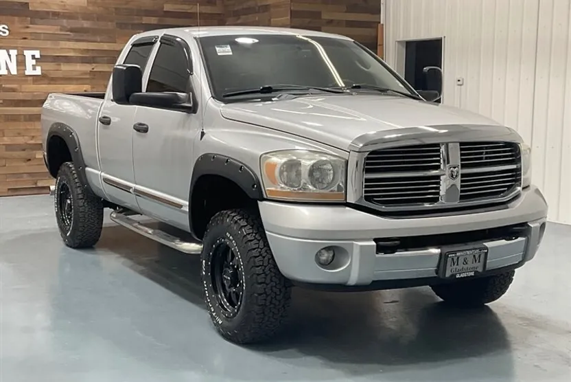 2006 Dodge Ram Laramie photo 1