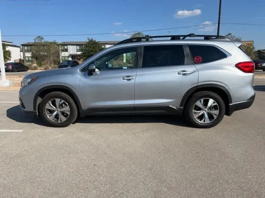 2020 Subaru Ascent Premium photo 1