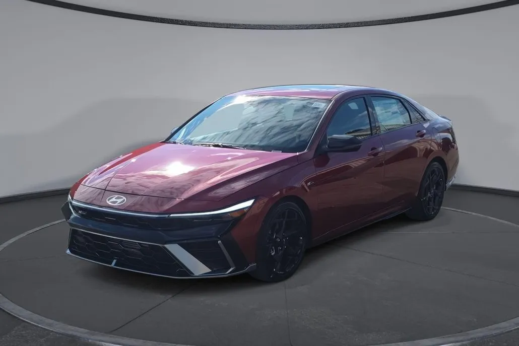 2025 Hyundai Elantra N Line photo 1