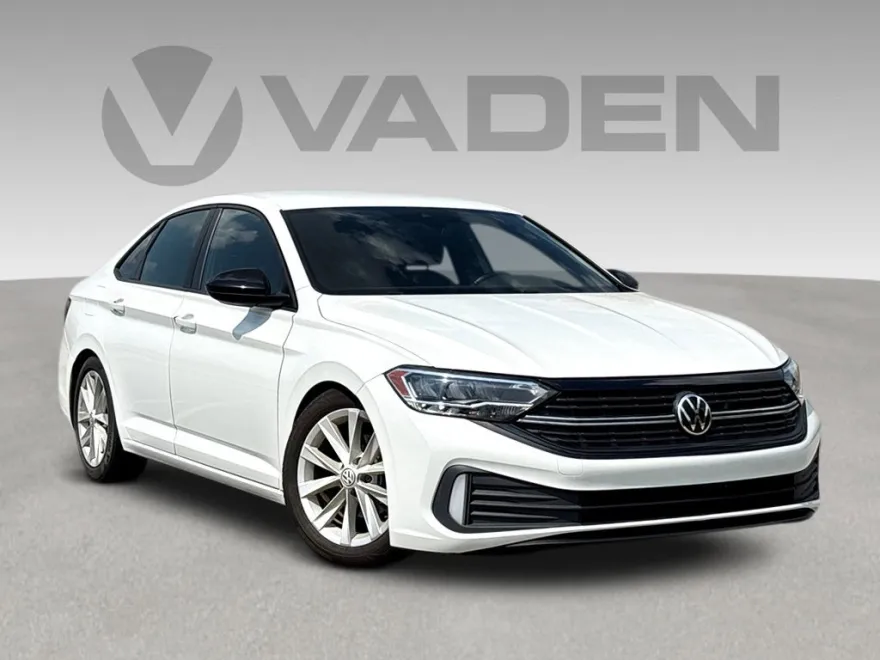 2023 Volkswagen Jetta 1.5T Sport photo 1