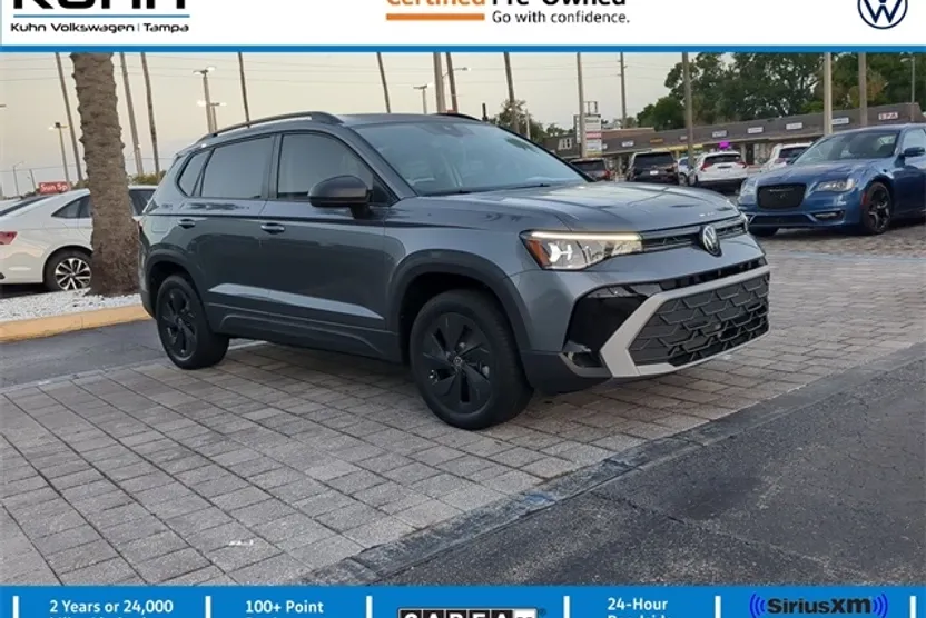 2025 Volkswagen Taos S photo 1