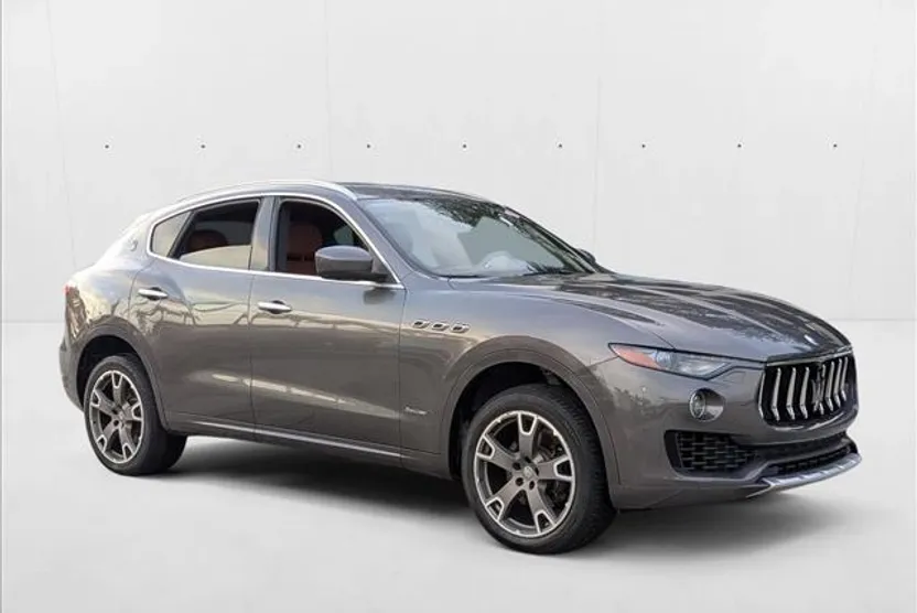 2018 Maserati Levante GranLusso photo 1