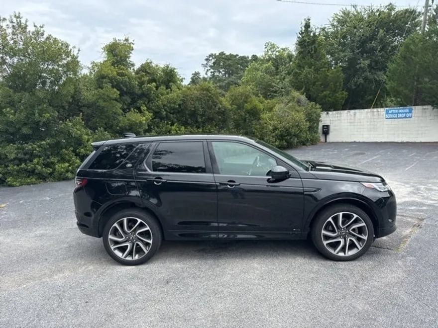 2020 Land Rover Discovery Sport SE R-Dynamic photo 1