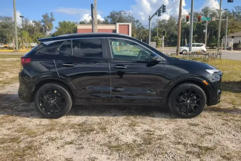 2025 Buick Encore GX Sport Touring photo 3