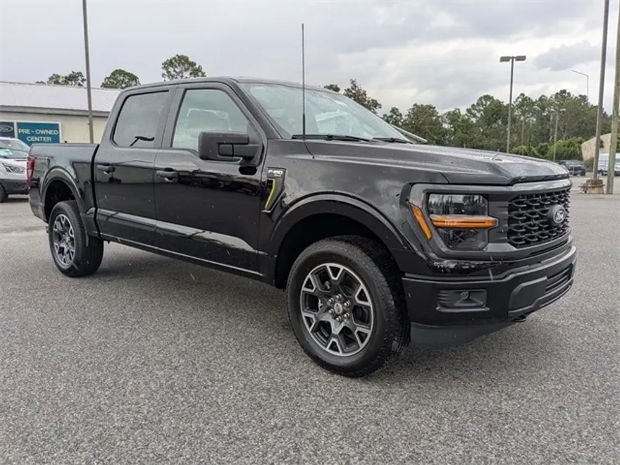 2025 Ford F-150 STX photo 1