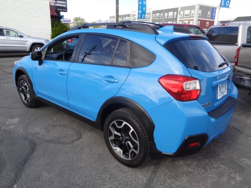 2016 Subaru Crosstrek 2.0i Premium photo 1