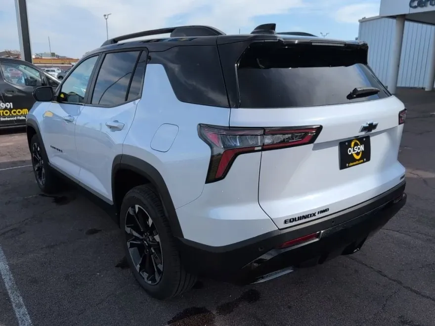2026 Chevrolet Equinox RS photo 1