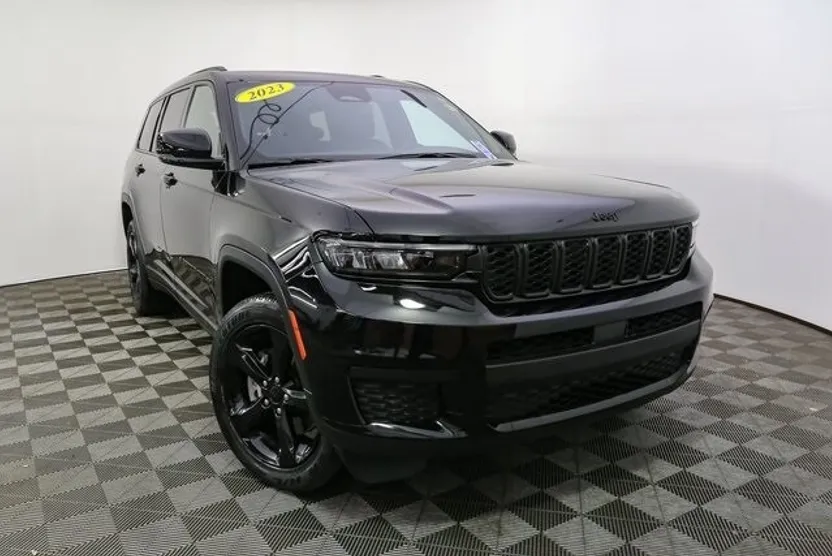 2023 Jeep Grand Cherokee Altitude X photo 1