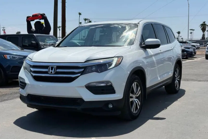 2017 Honda Pilot EX-L photo 1