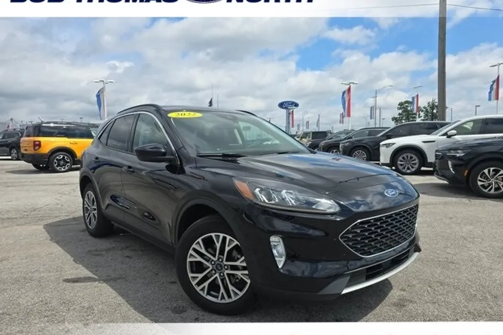 2022 Ford Escape SEL photo 1