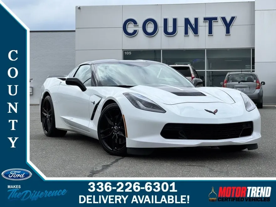2015 Chevrolet Corvette Stingray Z51 2LT photo 1