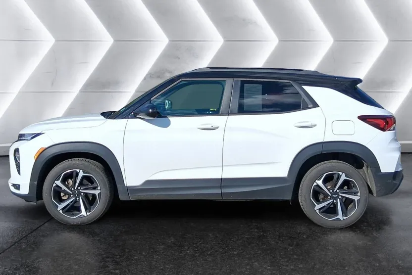 2021 Chevrolet Trailblazer RS photo 1