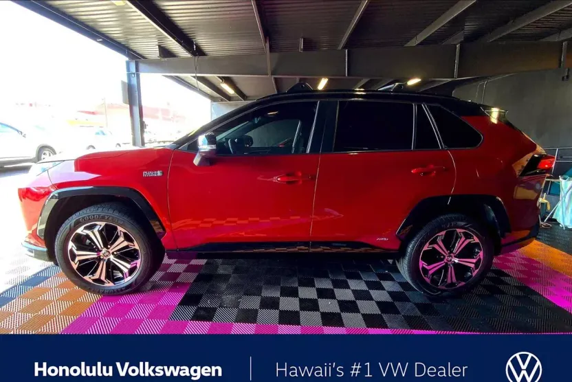 2021 Toyota RAV4 Prime XSE photo 1