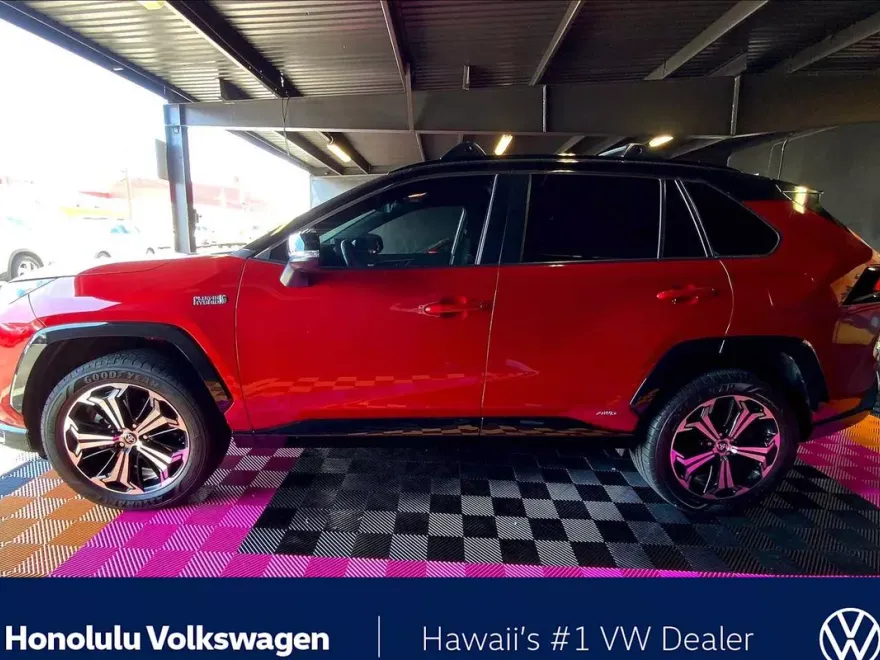 2021 Toyota RAV4 Prime XSE photo 1