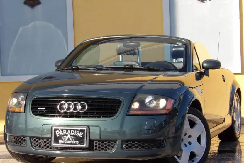2001 Audi TT Quattro Roadster photo 1