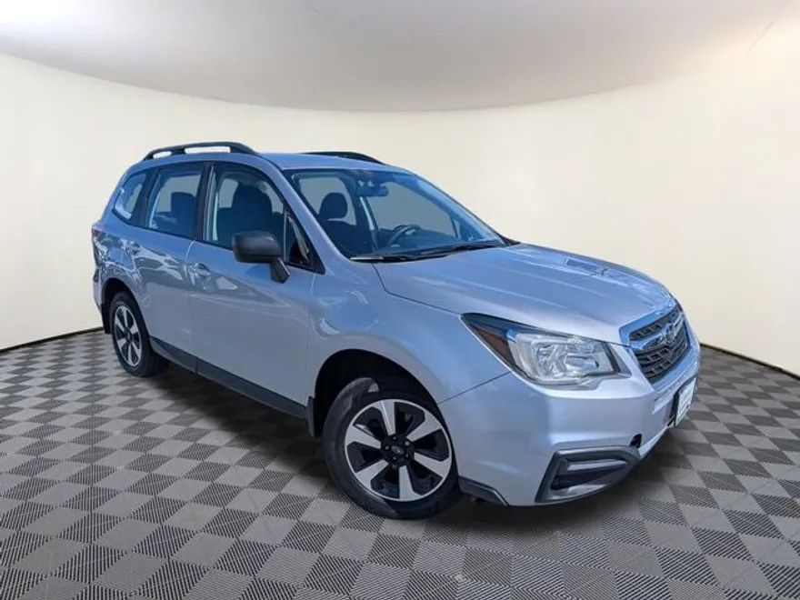 2018 Subaru Forester 2.5i photo 1