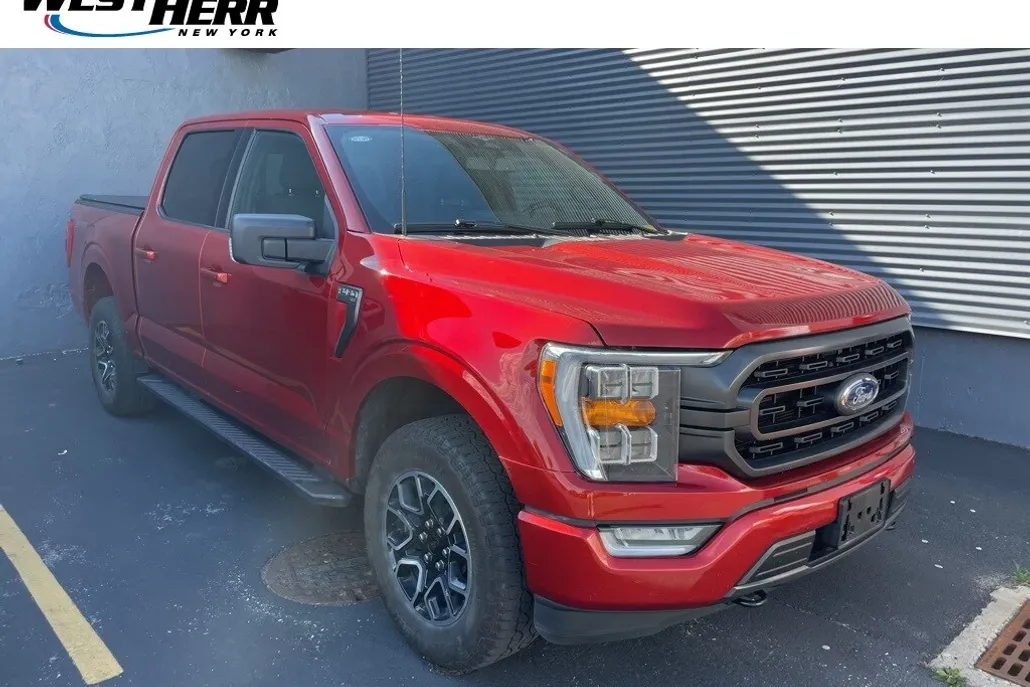 2023 Ford F-150 XLT photo 1