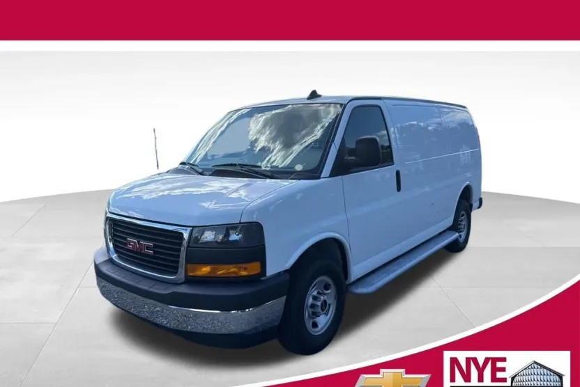 2023 Gmc Savana Cargo 2500 photo 1