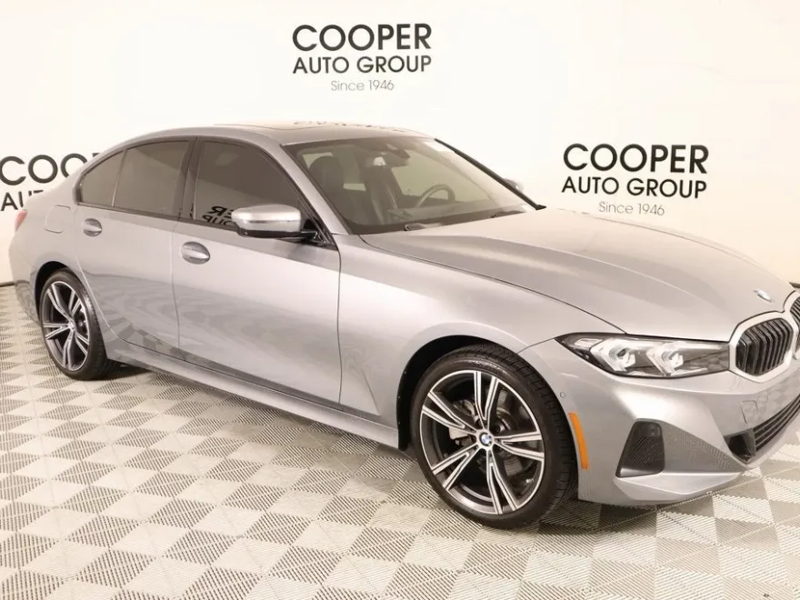 2023 Bmw 330i photo 1