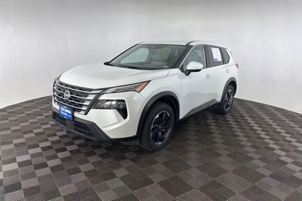 2024 Nissan Rogue SV photo 1