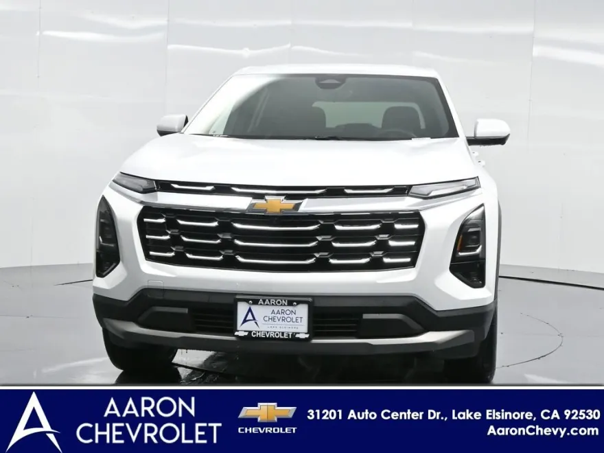 2025 Chevrolet Equinox LT photo 1