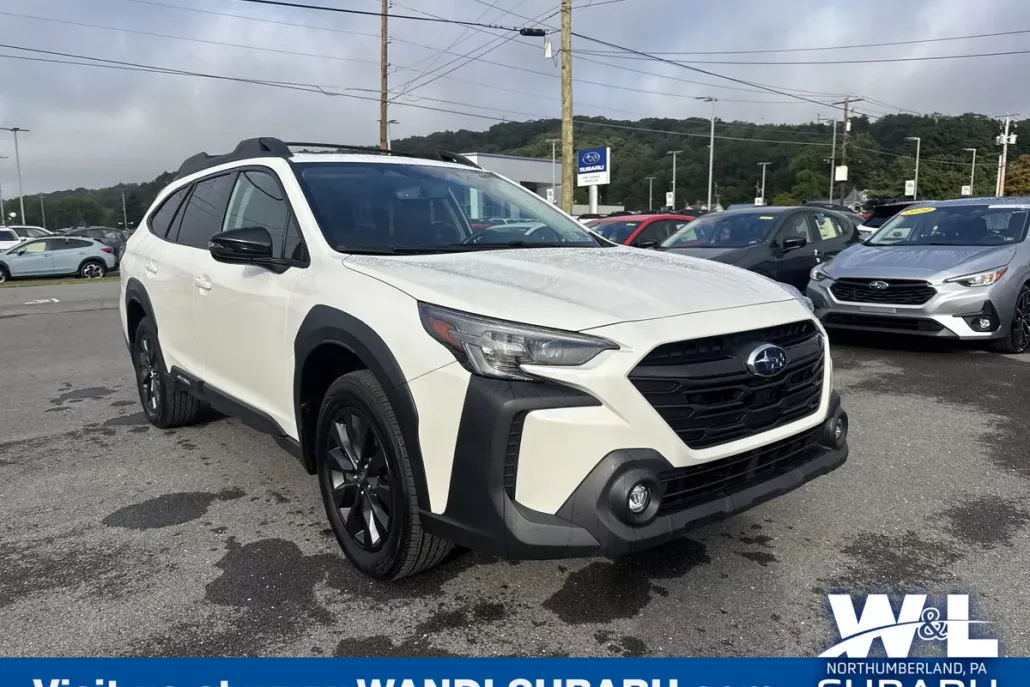 2023 Subaru Outback Onyx Edition XT photo 1
