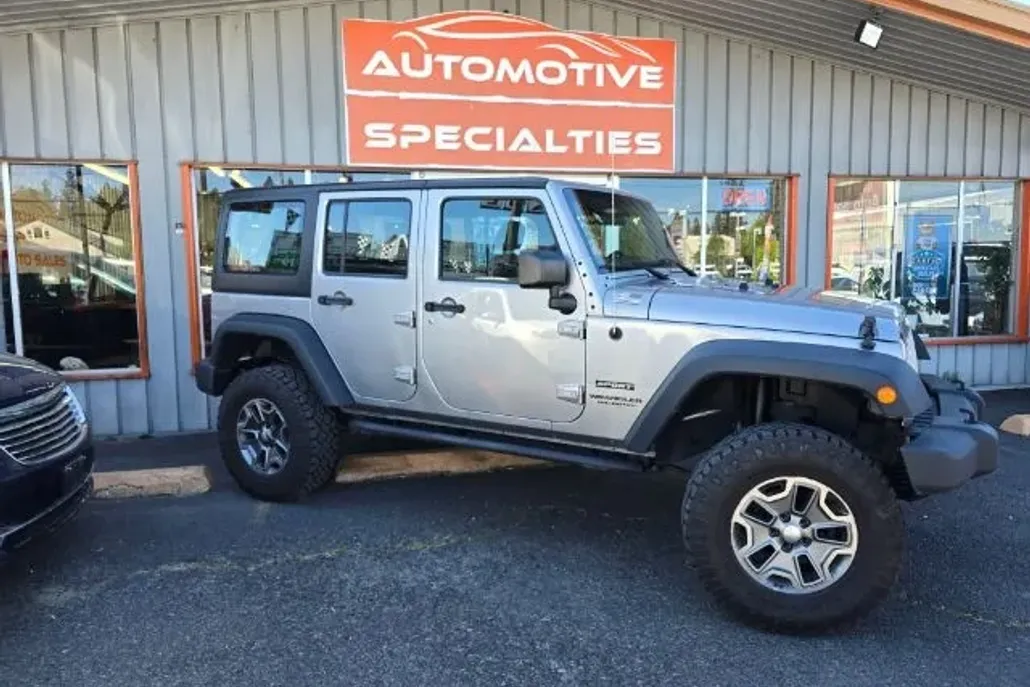 2017 Jeep Wrangler Unlimited Sport photo 1