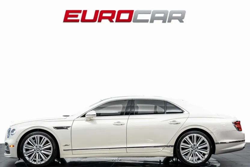 2023 Bentley Flying Spur Mulliner W12 photo 1