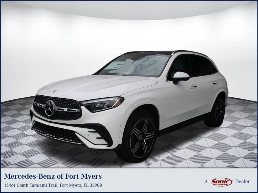 2026 Mercedes Benz GLC 300 4MATIC photo 1