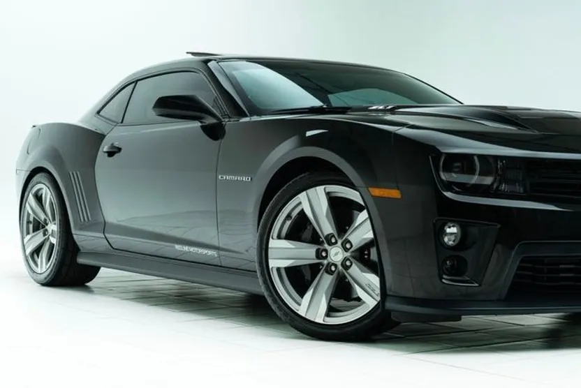 2014 Chevrolet Camaro ZL1 photo 1