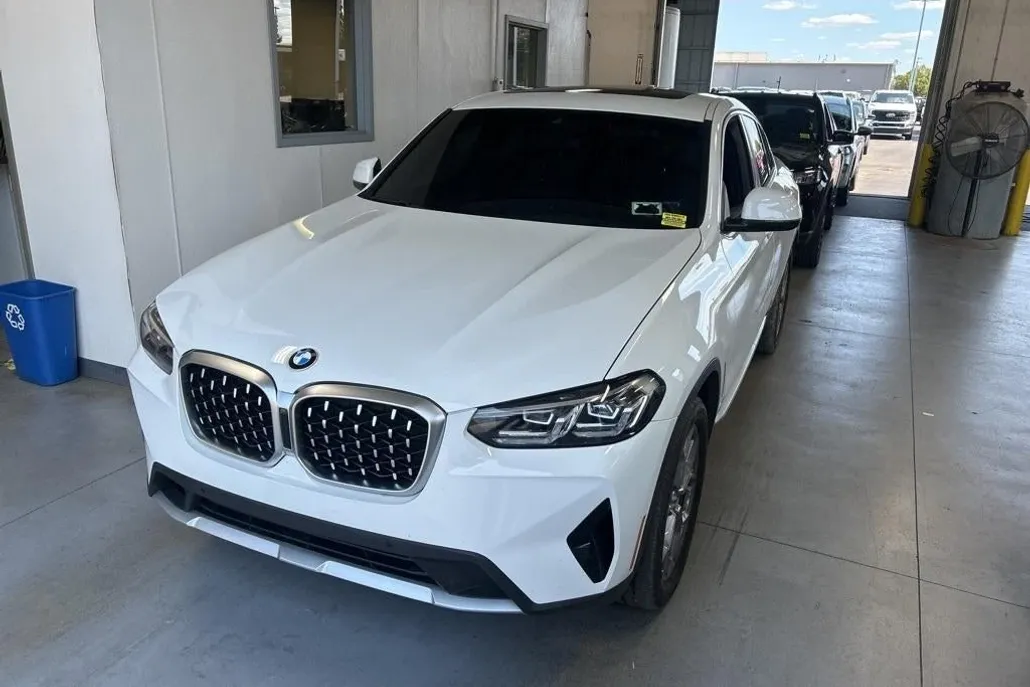 2022 Bmw X4 xDrive30i photo 1