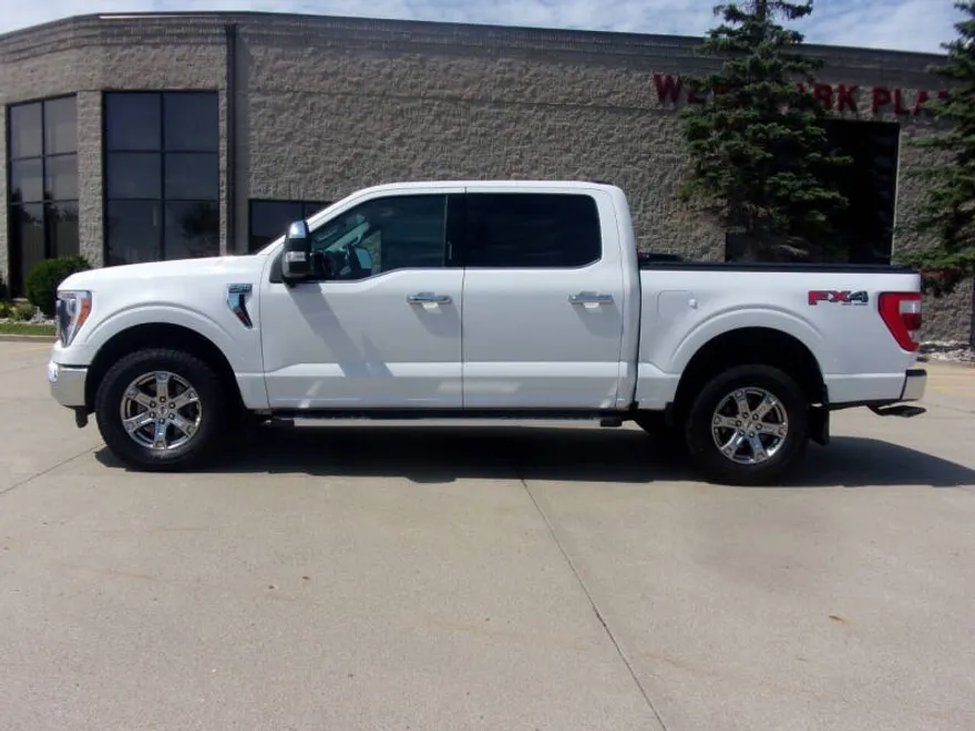 2022 Ford F-150 Lariat photo 1