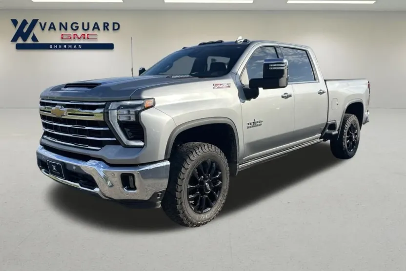 2025 Chevrolet Silverado 2500HD LTZ photo 1