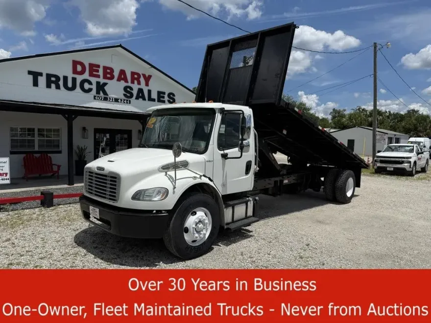 2017 Freightliner M2 106 Medium Duty photo 1