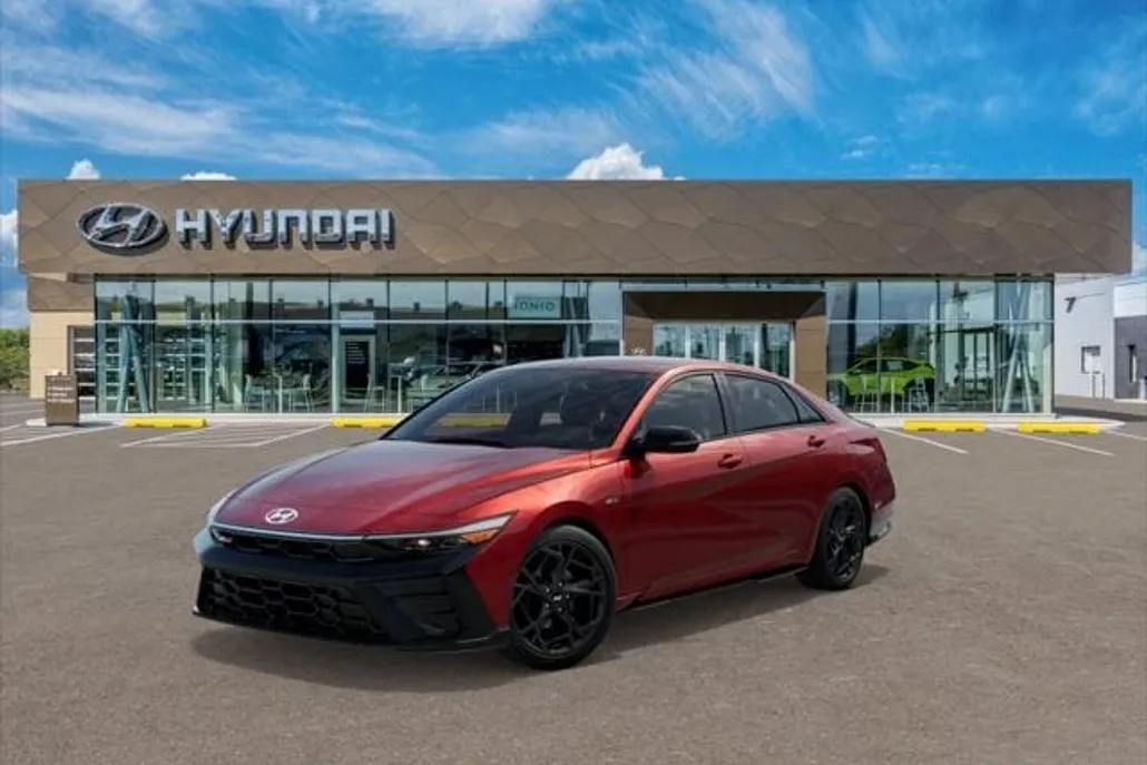 2025 Hyundai Elantra N Line photo 1